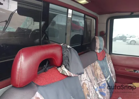 1993 Chevrolet Gmt-400 K1500 z USA, uszkodzony, nr VIN 1GCEK14Z2PZ176472